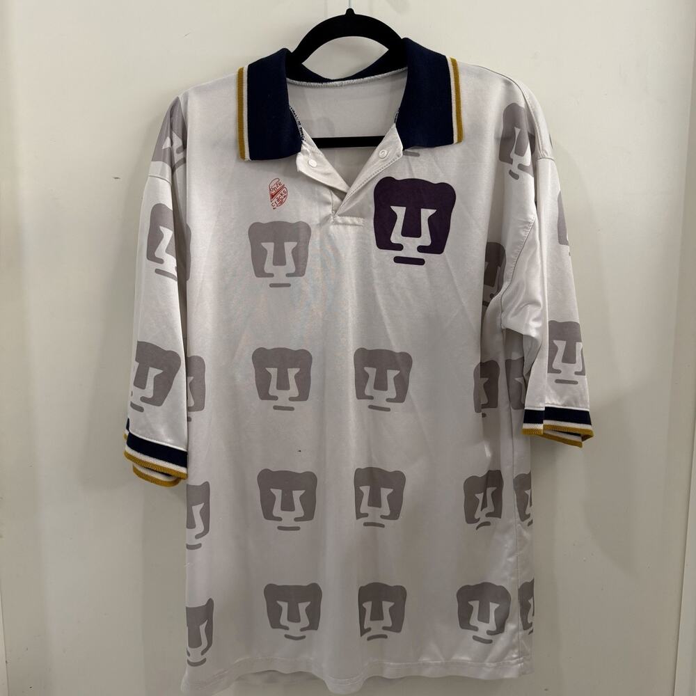 Pumas UNAM All Over Print Jersey “Onze Cracks” White Blue Soccer Size (“L”?)
